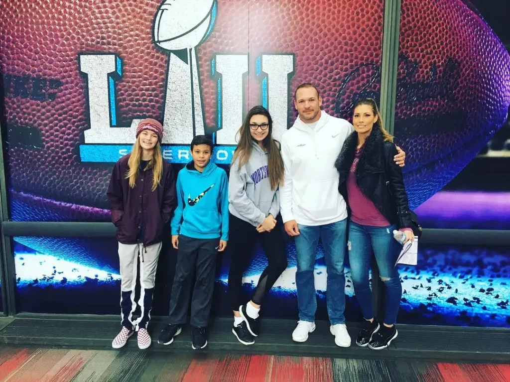 Jennipher Frost’s Life with Brian Urlacher and Family